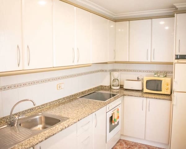 2 slaapkamer Strandappartement te koop in Zona Pueblo, Guardamar del Segura - € 175.000 (Ref: 9250645)