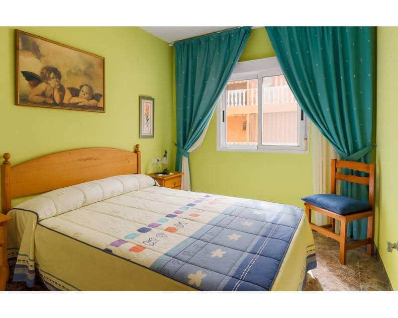 2 slaapkamer Strandappartement te koop in Guardamar del Segura - € 175.000 (Ref: 9250645)