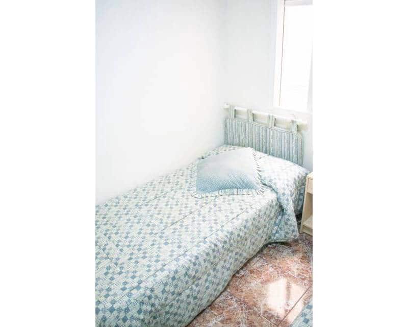 2 slaapkamer Strandappartement te koop in Guardamar del Segura - € 175.000 (Ref: 9250645)