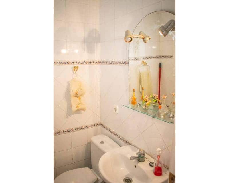 2 slaapkamer Strandappartement te koop in Guardamar del Segura - € 175.000 (Ref: 9250645)