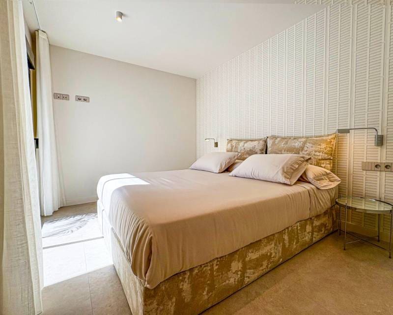 4 soveværelse Semi-Rækkehus til salg i Ciudad Quesada med swimmingpool garage - € 699.750 (Ref: 9255905)