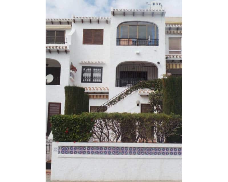 2 sovrum Radhus till salu i Orihuela Costa med garage - 272 000 € (Ref: 9258194)