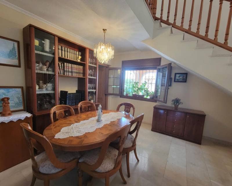 4 sovrum Villa till salu i Aguas Nuevas med pool - 1 000 000 € (Ref: 9267730)