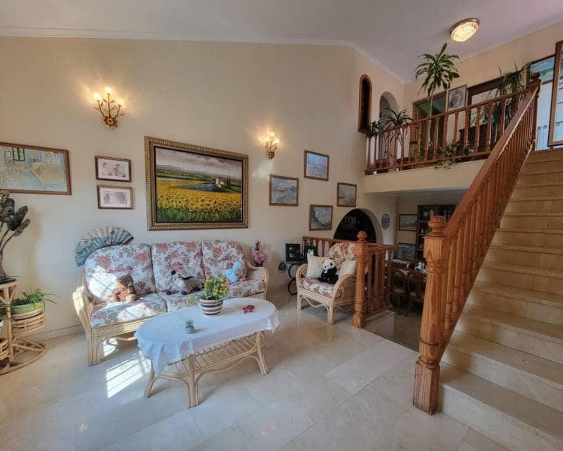 4 sovrum Villa till salu i Aguas Nuevas med pool - 1 000 000 € (Ref: 9267730)