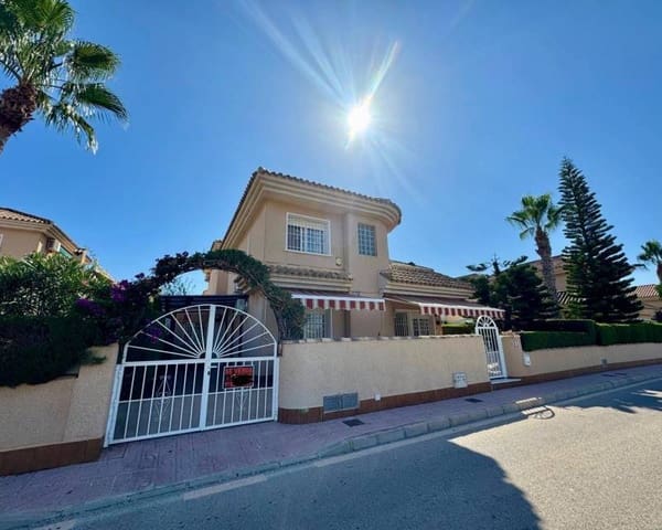 3 sypialnia Dom blizniak na sprzedaż w Punta Prima, Torrevieja z basenem - 295 000 € (Ref: 9283068)