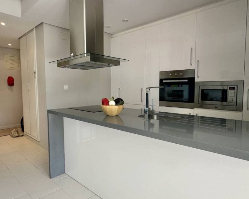 2 bedroom Apartment for sale in Villamartin with pool - € 260,000 (Ref: 9283072)