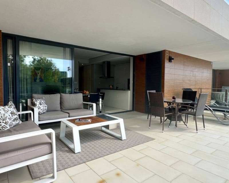 2 bedroom Apartment for sale in Villamartin with pool - € 260,000 (Ref: 9283072)