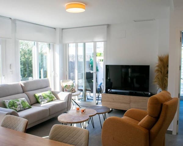 3 bedroom Villa for sale in Vistabella, Orihuela with pool - € 415,000 (Ref: 9288517)