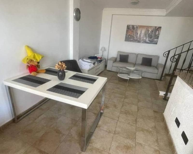 5 bedroom Terraced Villa for sale in Guardamar del Segura with pool garage - € 249,900 (Ref: 9288518)