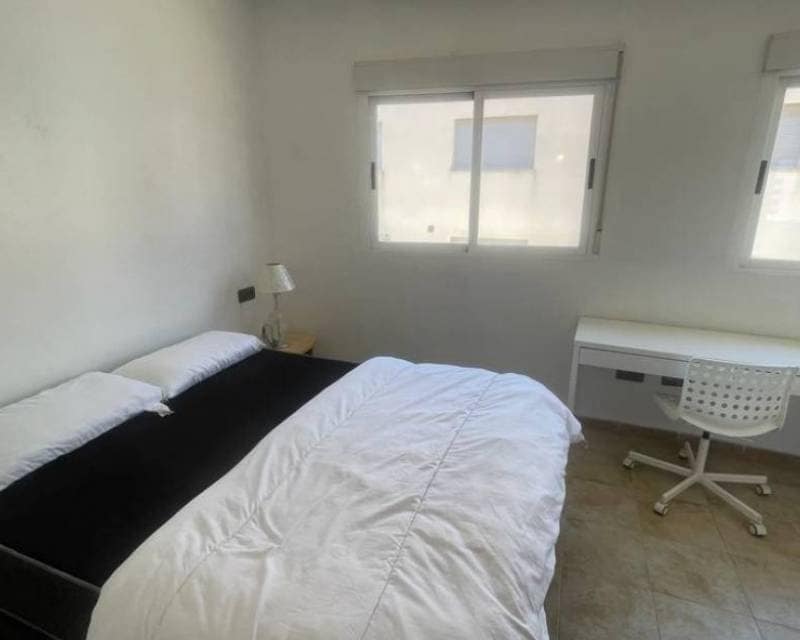 5 bedroom Terraced Villa for sale in Guardamar del Segura with pool garage - € 249,900 (Ref: 9288518)