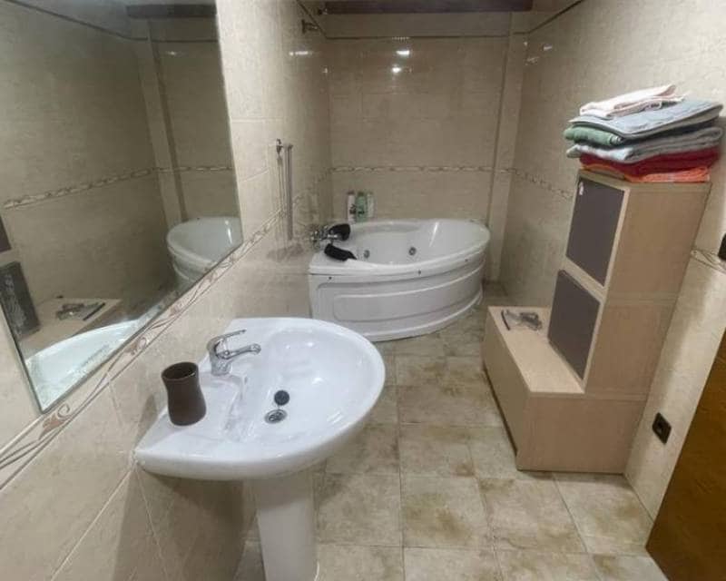 5 bedroom Terraced Villa for sale in Guardamar del Segura with pool garage - € 249,900 (Ref: 9288518)