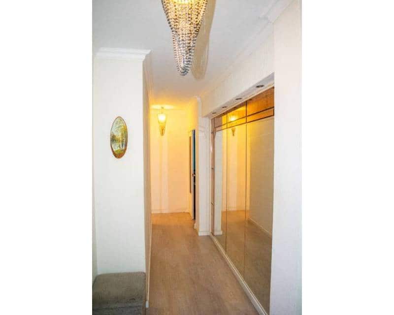 4 soveværelse Lejlighed til salg i Torrevieja - € 200.000 (Ref: 9294957)