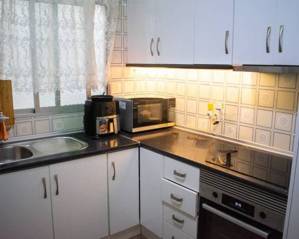 4 slaapkamer Appartement te koop in Antonio Machado, Torrevieja - € 200.000 (Ref: 9294957)
