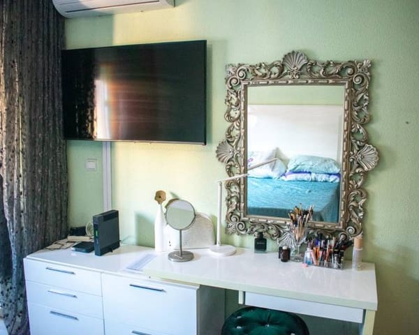 4 slaapkamer Appartement te koop in Antonio Machado, Torrevieja - € 200.000 (Ref: 9294957)