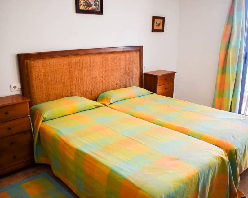 2 soveværelse Lejlighed til salg i Cala de Finestrat med swimmingpool garage - € 351.000 (Ref: 9294958)