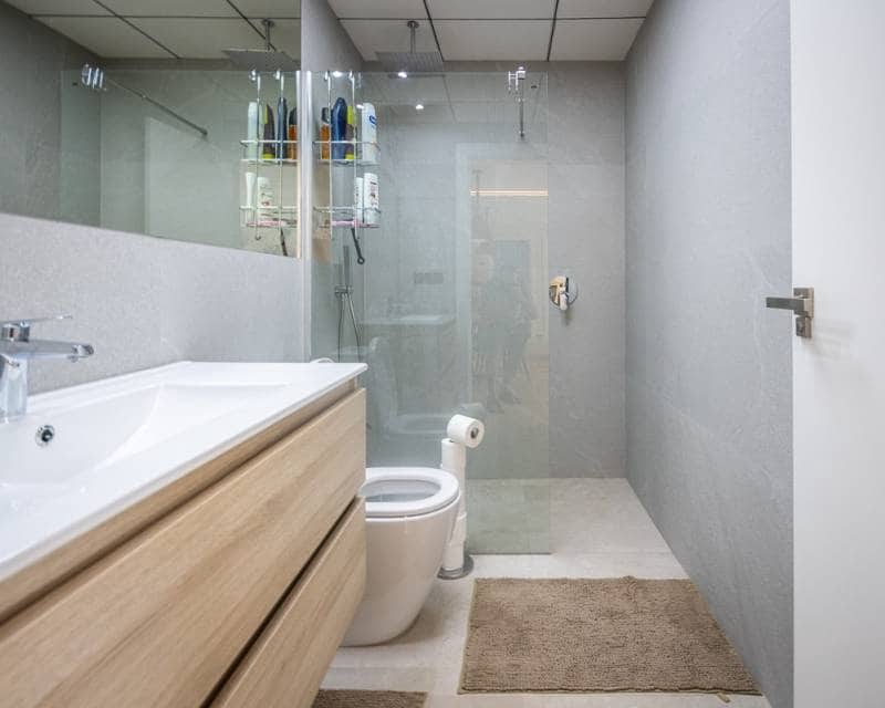 2 soverom Hus til salgs i Lo Crispin med svømmebasseng garasje - € 239 000 (Ref: 9301417)