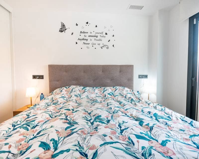 2 soverom Hus til salgs i Lo Crispin med svømmebasseng garasje - € 239 000 (Ref: 9301417)