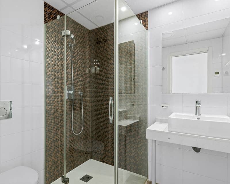 2 bedroom Beach Apartment for sale in Punta Prima with pool garage - € 420,000 (Ref: 9301418)