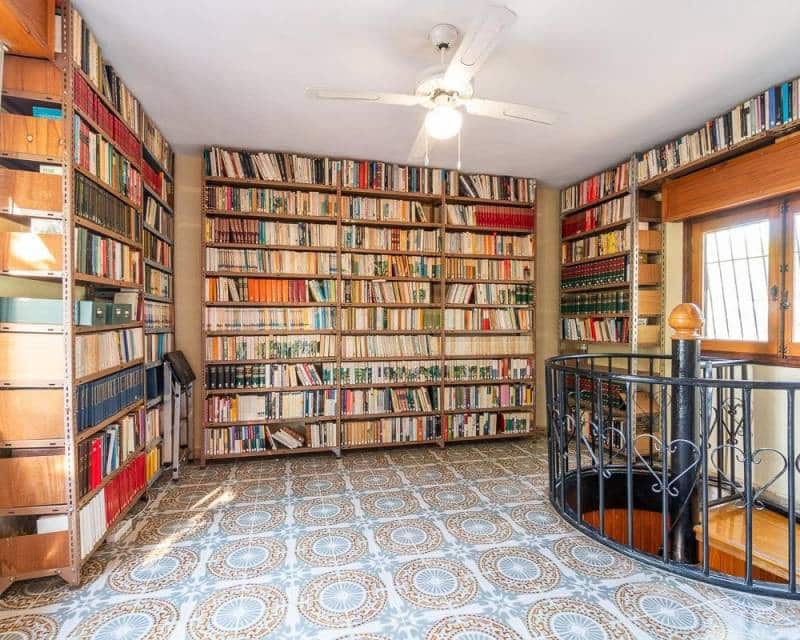 4 chambre Villa/Maison à vendre à Pinar de Campoverde avec piscine garage - 450 000 € (Ref: 9301678)