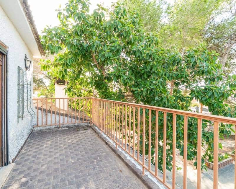 4 chambre Villa/Maison à vendre à Pinar de Campoverde avec piscine garage - 450 000 € (Ref: 9301678)