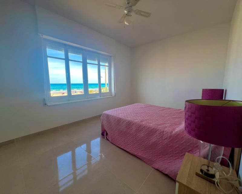 3 soveværelse Semi-Rækkehus til salg i La Mata - € 955.000 (Ref: 9301679)