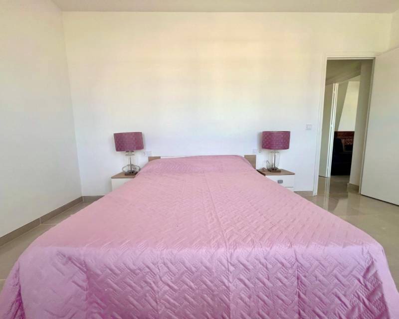 3 soveværelse Semi-Rækkehus til salg i La Mata - € 955.000 (Ref: 9301679)