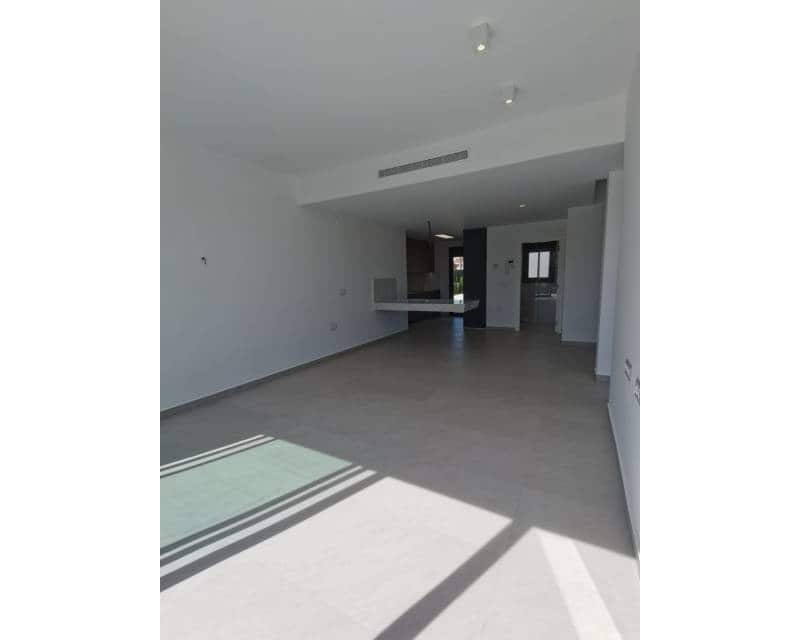 4 soveværelse Villa til salg i Playa Honda med swimmingpool garage - € 630.000 (Ref: 9311869)