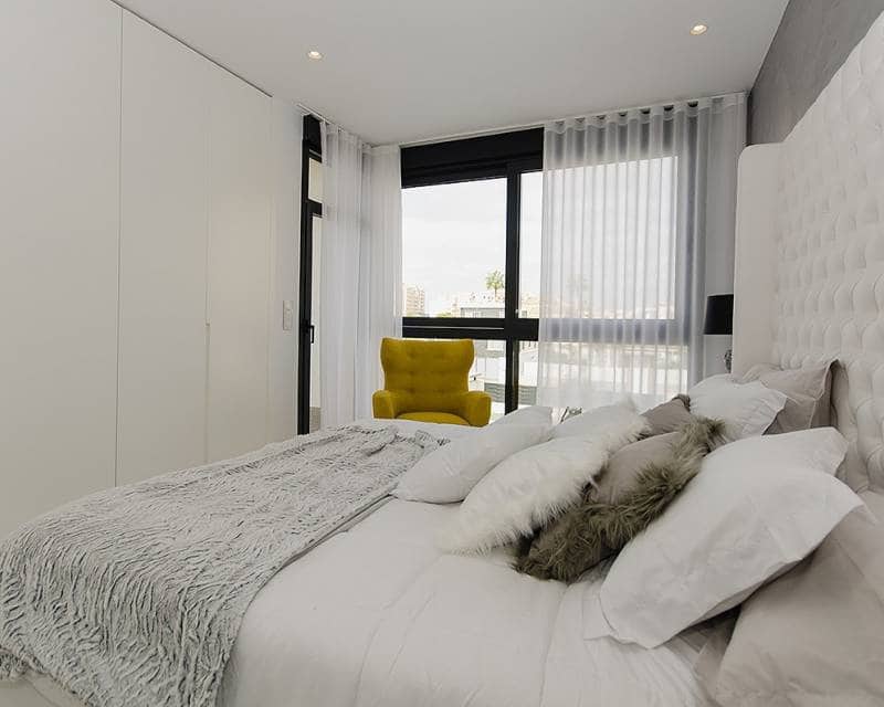 4 soveværelse Villa til salg i Playa Honda med swimmingpool garage - € 630.000 (Ref: 9311869)