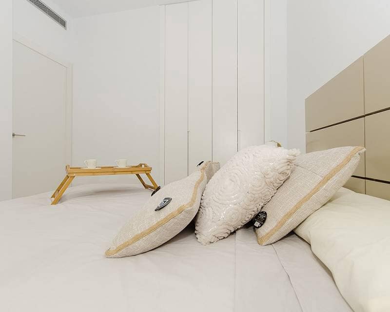 4 soveværelse Villa til salg i Playa Honda med swimmingpool garage - € 630.000 (Ref: 9311869)