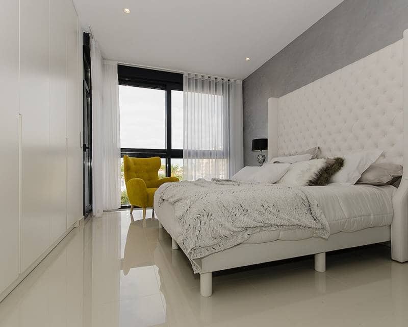 4 soveværelse Villa til salg i Playa Honda med swimmingpool garage - € 630.000 (Ref: 9311869)