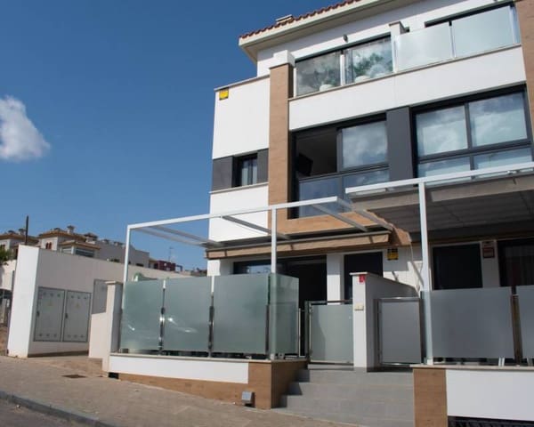 3 Zimmer Reihenhaus zu verkaufen in Los Secanos, Guardamar del Segura mit Pool Garage - 449.000 € (Ref: 9315246)