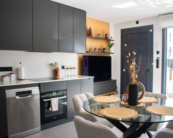 3 Zimmer Reihenhaus zu verkaufen in Los Secanos, Guardamar del Segura mit Pool Garage - 449.000 € (Ref: 9315246)