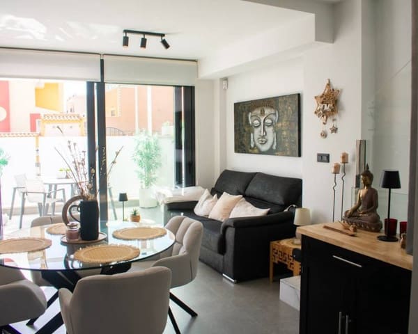 3 Zimmer Reihenhaus zu verkaufen in Los Secanos, Guardamar del Segura mit Pool Garage - 449.000 € (Ref: 9315246)