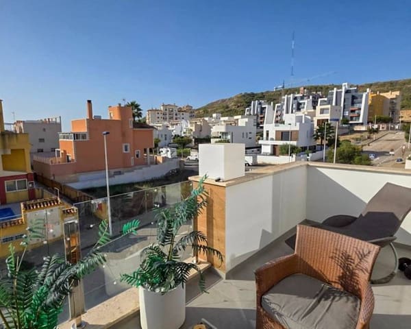 3 Zimmer Reihenhaus zu verkaufen in Los Secanos, Guardamar del Segura mit Pool Garage - 449.000 € (Ref: 9315246)