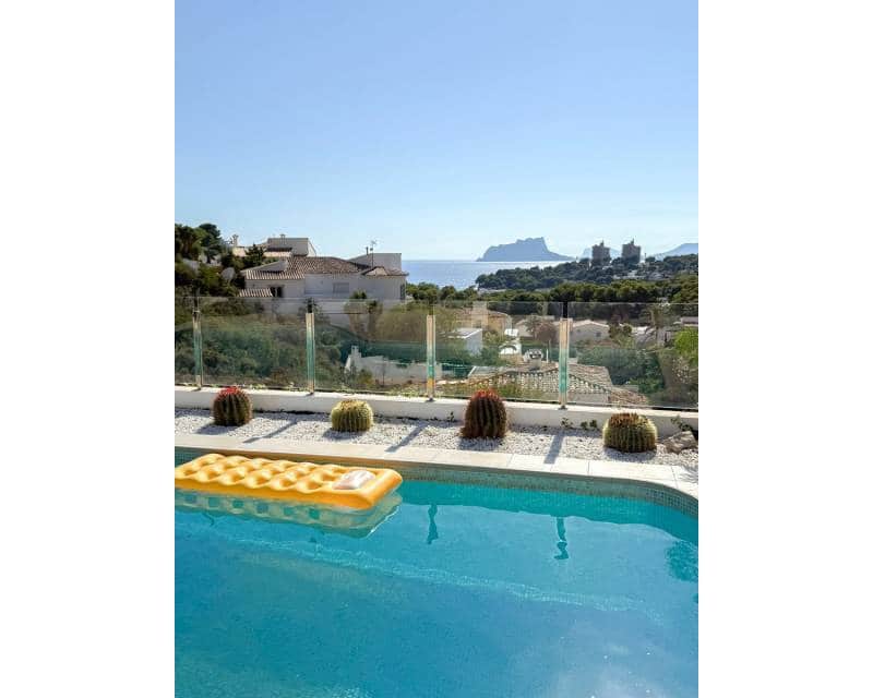 4 soverom Villa til salgs i Moraira med svømmebasseng garasje - € 1 790 000 (Ref: 9318161)