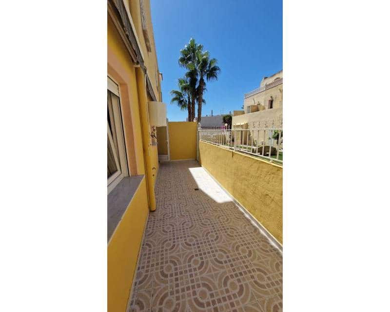 3 chambre Maison de Ville à vendre à Orihuela Costa avec piscine garage - 191 000 € (Ref: 9325698)