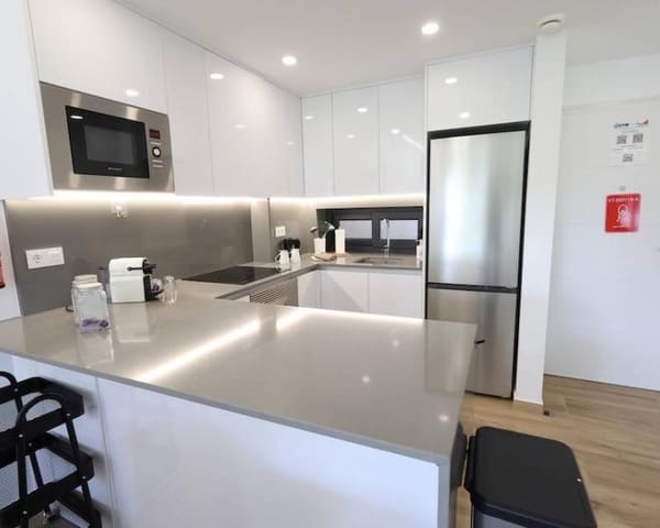 2 chambre Appartement à vendre à Villamartin, Orihuela avec piscine garage - 270 000 € (Ref: 9329888)