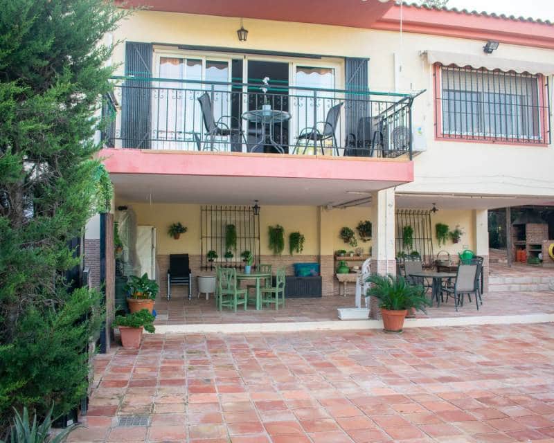 Chalet de 5 habitaciones en Las Torres de Cotillas en venta con piscina garaje - 587.000 € (Ref: 9331800)