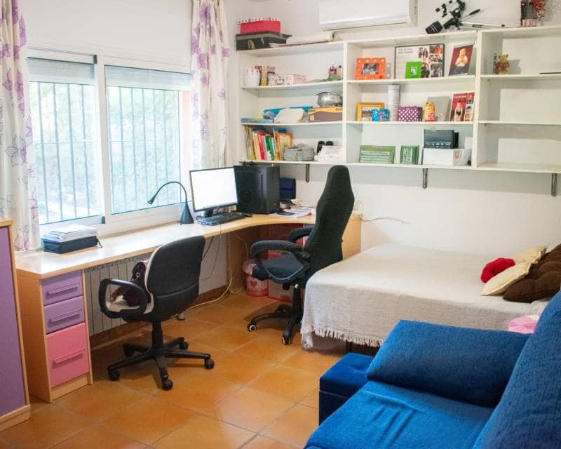 Chalet de 5 habitaciones en Las Torres de Cotillas en venta con piscina garaje - 587.000 € (Ref: 9331800)