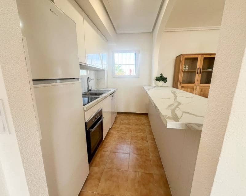 2 bedroom Penthouse for sale in Orihuela Costa - € 247,000 (Ref: 9332683)