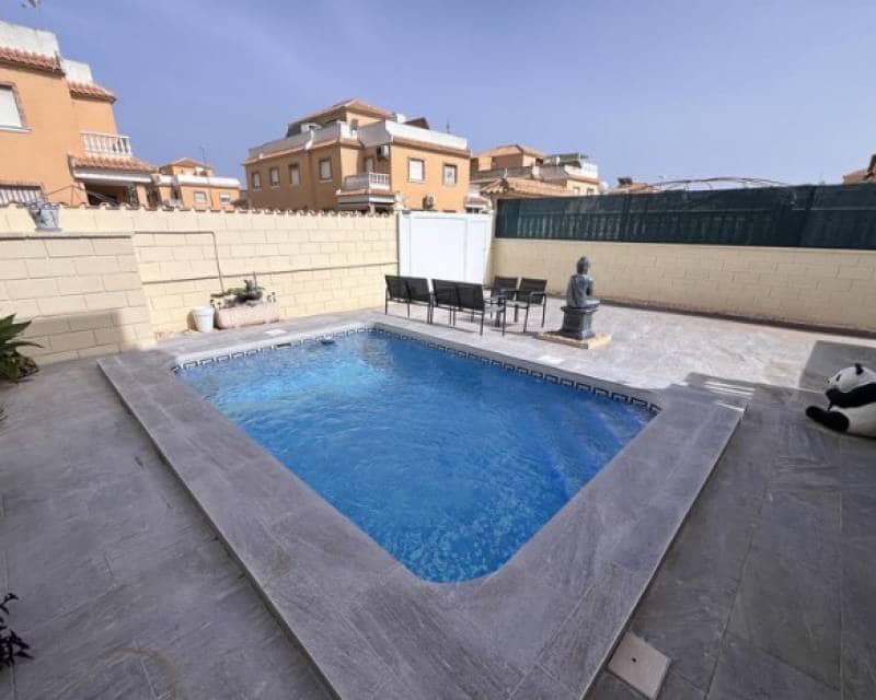 3 quarto Moradia Geminada para venda em Ciudad Quesada com piscina garagem - 289 000 € (Ref: 9335711)