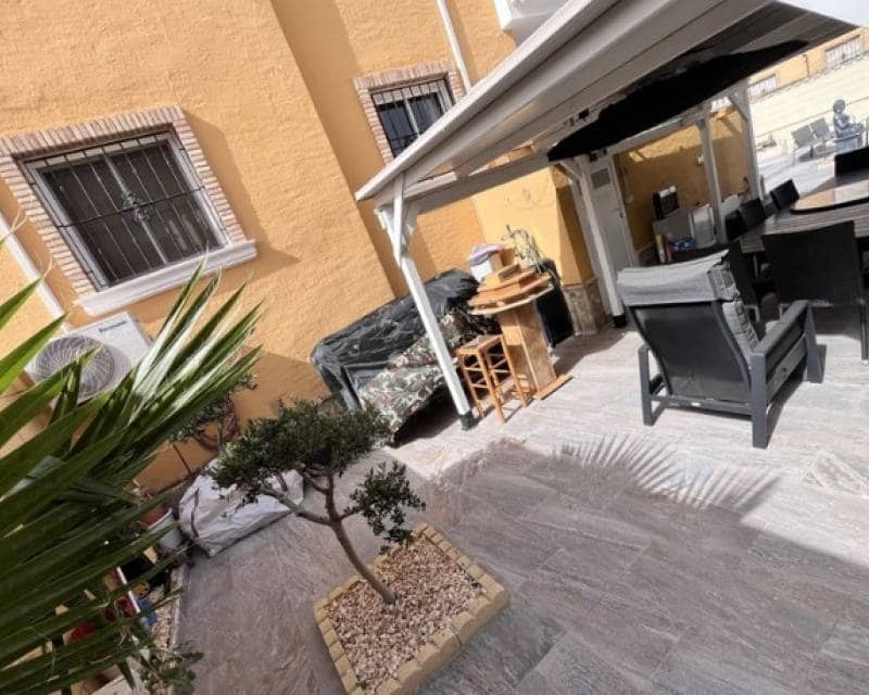 3 quarto Moradia Geminada para venda em Ciudad Quesada com piscina garagem - 289 000 € (Ref: 9335711)