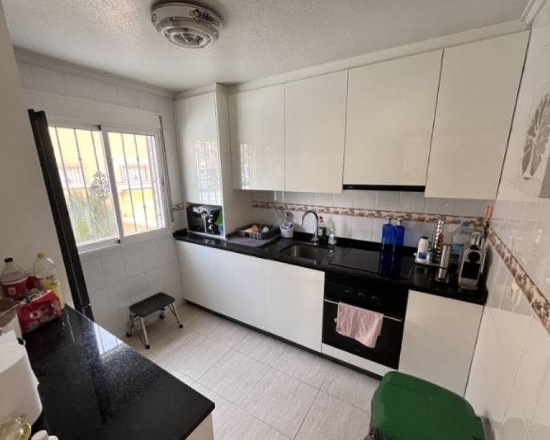 3 quarto Moradia Geminada para venda em Ciudad Quesada com piscina garagem - 289 000 € (Ref: 9335711)