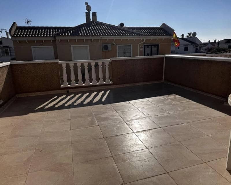 3 Zimmer Doppelhaus zu verkaufen in Torrevieja mit Pool - 215.000 € (Ref: 9338785)