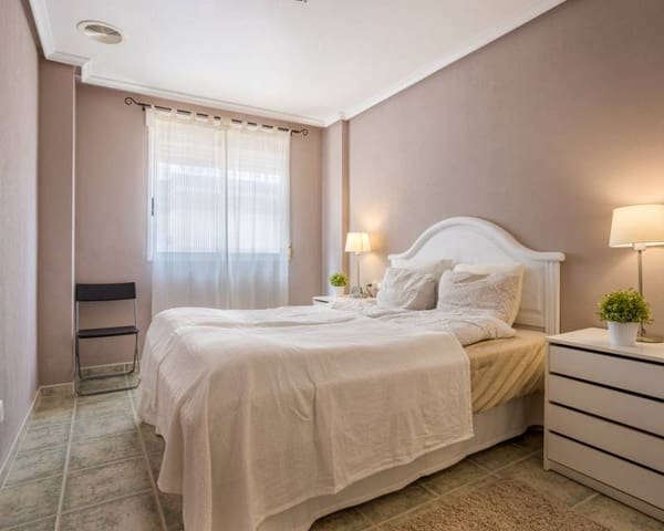 Adosado de 2 habitaciones en El Moncayo - El Pòrtic, Guardamar del Segura en venta con piscina garaje - 299.900 € (Ref: 9340140)