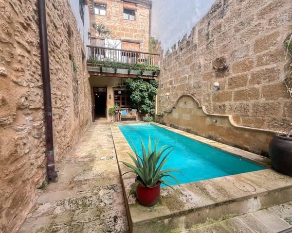 7 slaapkamer Halfvrijstaande villa te koop in Centro ciudad, Javea / Xàbia met zwembad - € 1.995.000 (Ref: 9343668)