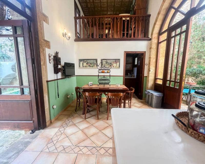 7 makuuhuone Paritalo myytävänä paikassa Javea / Xabia mukana uima-altaan - 1 995 000 € (Ref: 9343668)