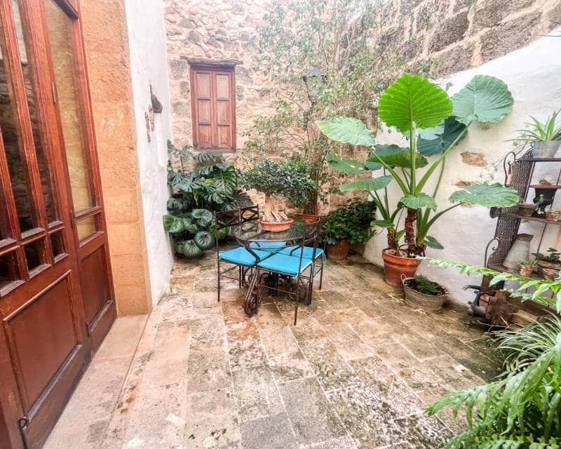 7 makuuhuone Paritalo myytävänä paikassa Javea / Xabia mukana uima-altaan - 1 995 000 € (Ref: 9343668)