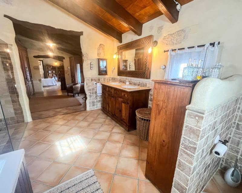 7 makuuhuone Paritalo myytävänä paikassa Javea / Xabia mukana uima-altaan - 1 995 000 € (Ref: 9343668)