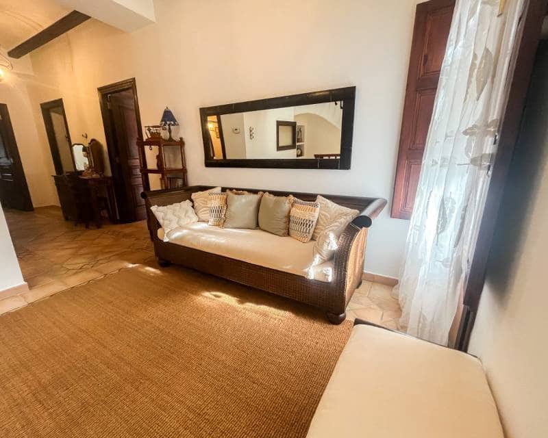 7 makuuhuone Paritalo myytävänä paikassa Javea / Xabia mukana uima-altaan - 1 995 000 € (Ref: 9343668)